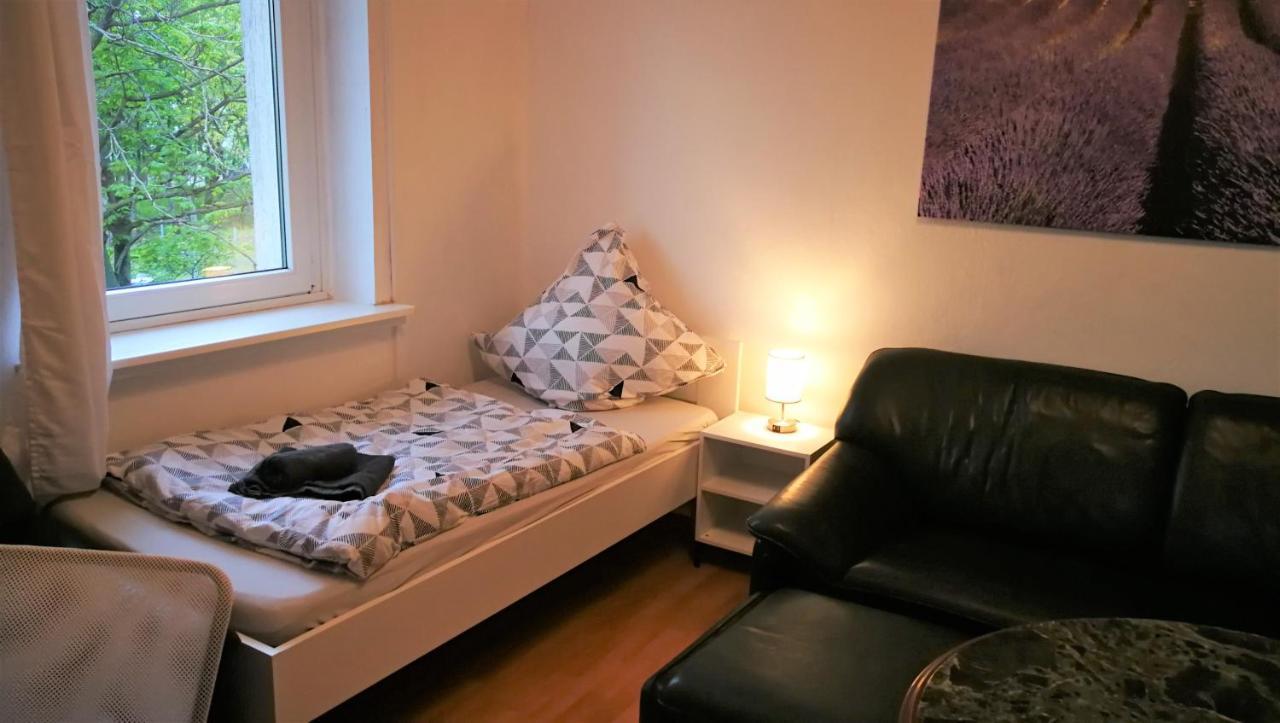 Apartment Am Suedpark Merseburg Eksteriør billede