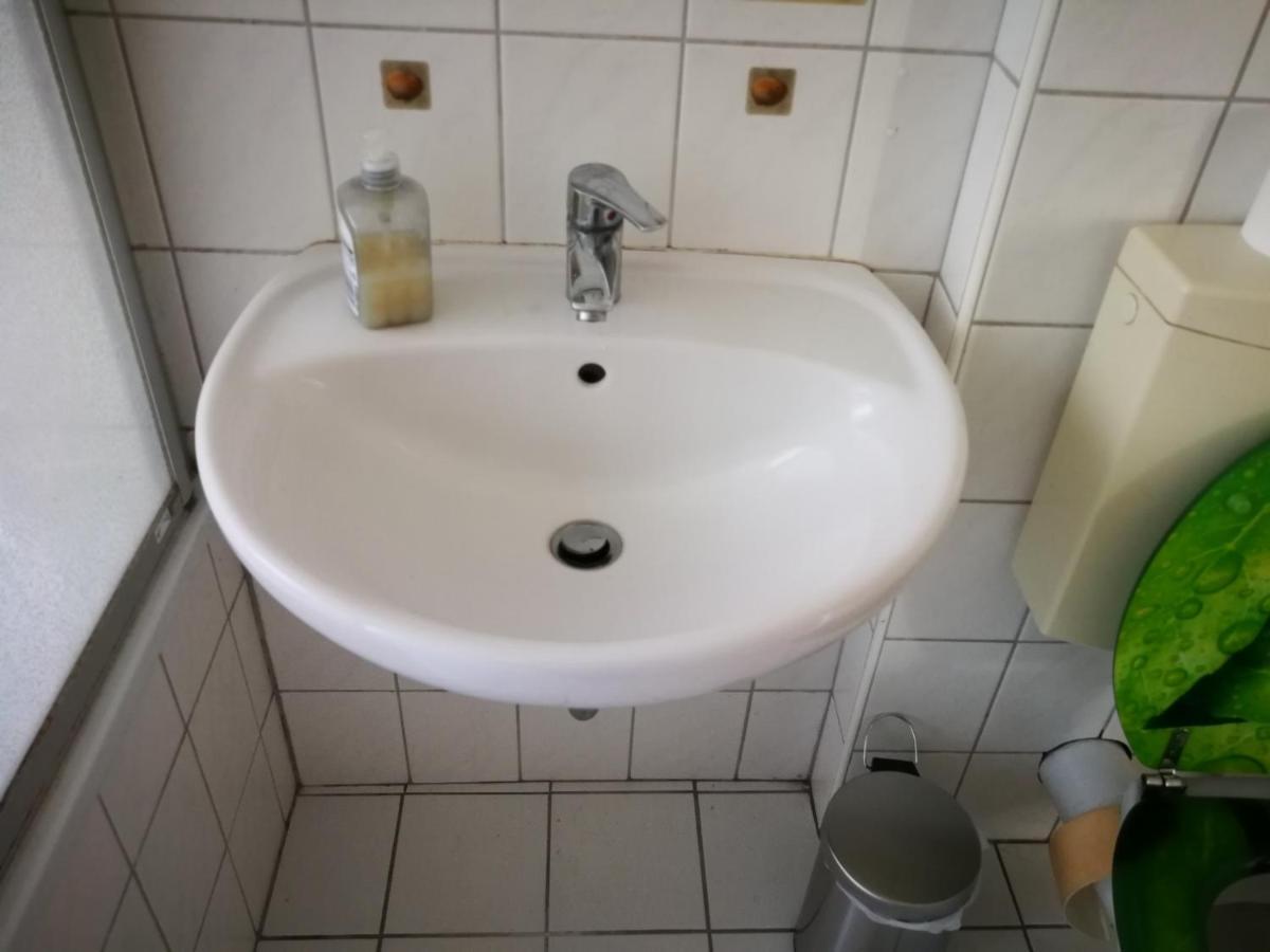 Apartment Am Suedpark Merseburg Eksteriør billede